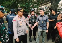 Temuan Dua Granat Asap, Gegerkan Warga Cempaka Putih