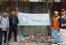 LH Jakbar Pasang Spanduk Larangan Buang Sampah di Bekas LPS Kebon Jeruk