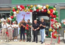 Gerai Pizza Populer Ini Jadi Destinasi Nongkrong Favorit Anak Muda