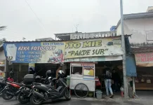 Menikmati Soto Mie dengan Isian Melimpah di Jakarta Timur