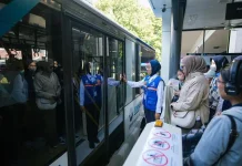 Tarif Transjakarta 2027 Naik, Warga Minta Layanan Dibenahi