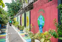 Warga Kompak Rawat Lingkungan, Gang III Kebon Sirih Makin Asri