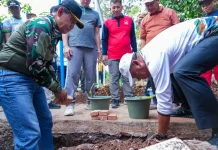 Wali Kota Munjirin Ground Breaking Pembangunan Toilet di Tanah Wakaf Pemakaman