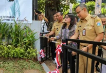 Pimpinan DPRD DKI Apresiasi Warga Tomang Gotong Royong Bangun Taman