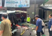 Pengendara Becak Motor Tewas usai Terlibat Kecelakaan di Cengkareng