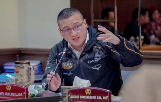 Legislator DKI Keluhkan Pengatur Lalu Lintas Liar