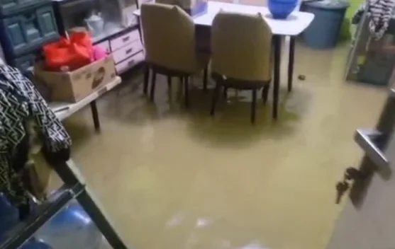 Cerita  Lebaran Ditengah Banjir