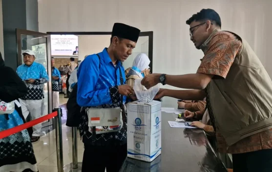 Seluruh Kloter Jemaah Haji Jakarta Telah Tiba di Indonesia