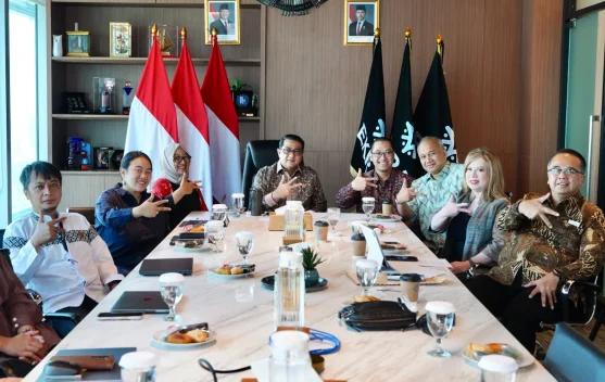 Ekonomi Kreatif Indonesia Perkuat Kolaborasi Global Bersama ALUMNAS