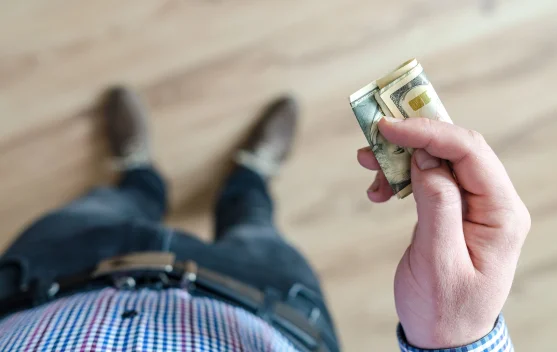 Tips Kelola Keuangan Bijak Agar Aman Hingga Akhir Bulan