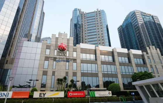 BEI Raih Sejumlah Penghargaan, IHSG Turun 1,43 Persen