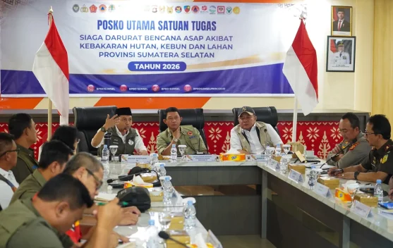Karhutla Menurun, Menhut Raja Antoni Minta Kolaborasi Terus Diperkuat