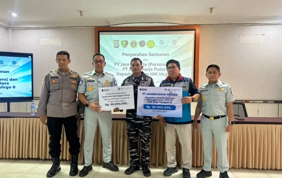 Jasaraharja Putera Serahkan Santunan bagi Keluarga ABK Korban KM Virgo Transport