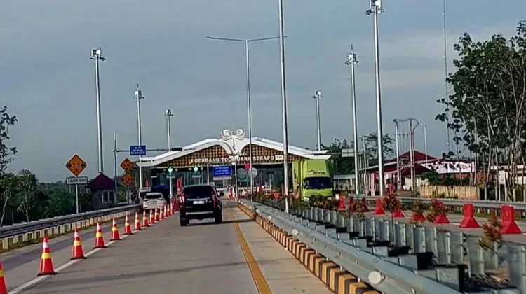 Tol Baleno Jambi periode Long Weekend Imlek Tumbuh Signifikan