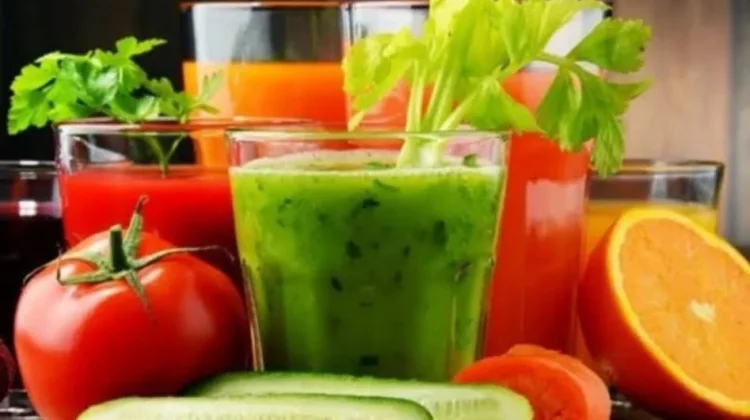 Atasi Masalah Radang Tenggorokan dengan Minum Jus