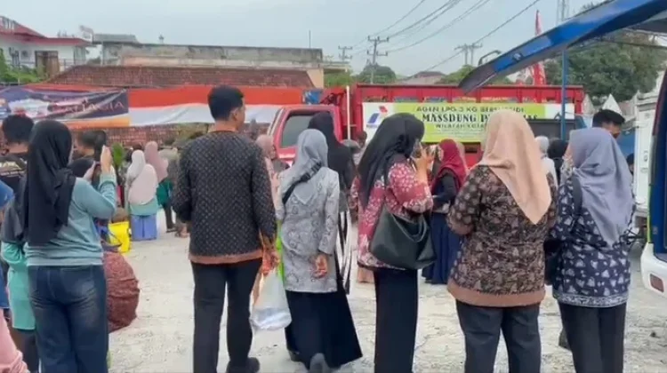 Masyatakat Sambut Baik Gerakan Pangan Murah
