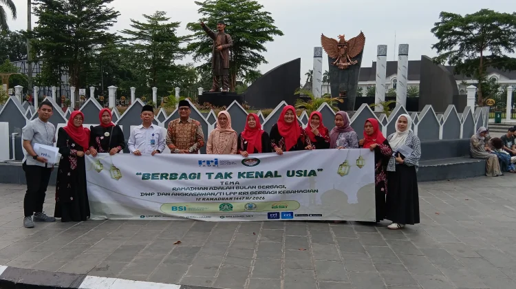 DWP RRI Jambi dan DWP Provinsi Jambi Gelar Aksi Berbagi Takjil