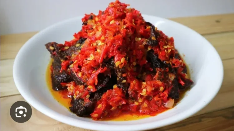 Efek Makan Pedas saat Sahur