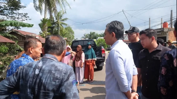 Wabup Muaro Jambi Tinjau Rumah Warga Terdampak Puting Beliung di Desa Seponjen