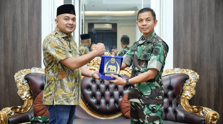 Danrem 042/Gapu Pererat Silaturahmi dengan Forkopimda di Rumah Dinas Bupati Tebo