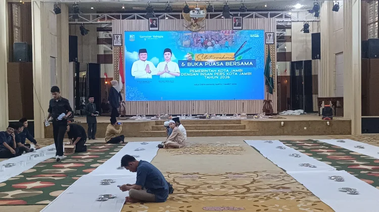 Wali Kota Jambi Buka Puasa Bersama Ratusan Insan Pers di Griya Mayang