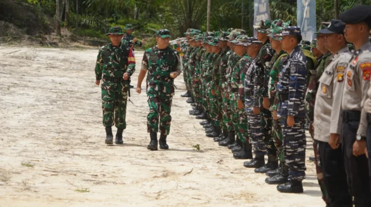 Pangdam XX/TIB Secara Resmi Tutup Giat TNI Manunggal Membangun Desa ke-127