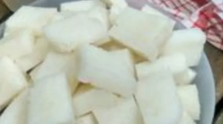 Bikin Lontong ternyata Bisa Gampang dan Simpel Banget