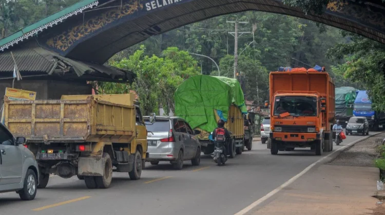 Arus Balik di Jambi Ramai Lancar  Puncak Diprediksi Akhir Pekan