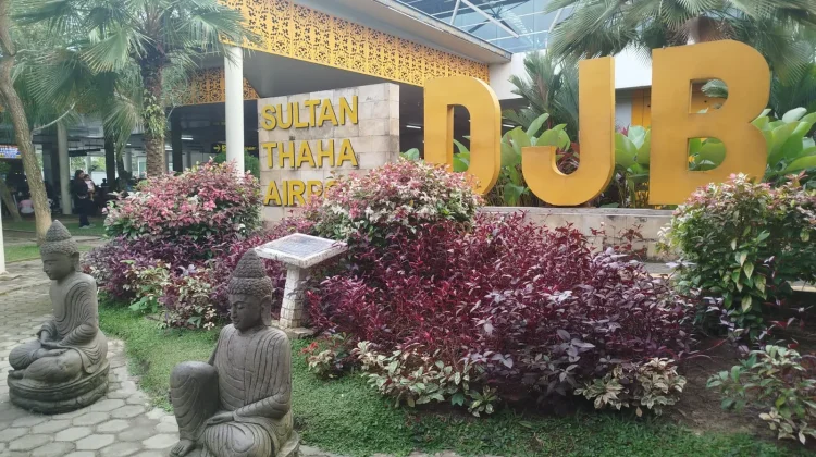 Posko Lebaran Bandara Sultan Thaha Layani Cek Kesehatan Gratis