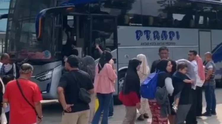Hari ini dan Besok jadi Puncak Arus Balik di Terminal Alam Barajo