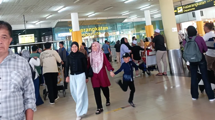 Naik pesawat lebih cepat sampai walau tiket mahal