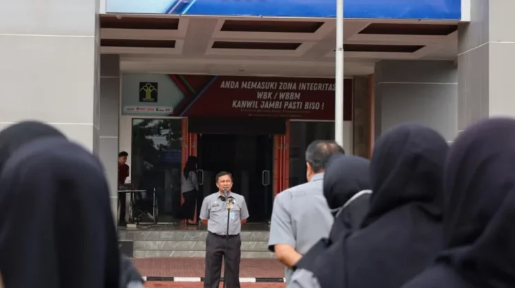 Jajaran Kanwil Kemenkum Jambi Laksanakan Apel Pagi Pasca Cuti Bersama IdulFitri
