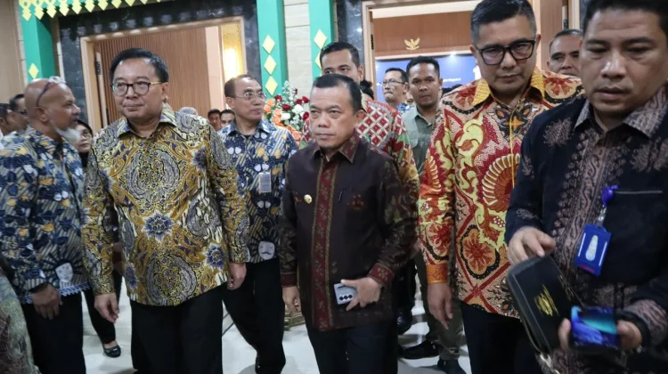 Gubernur Hadiri Entry Meeting BPK RI,Tegaskan Komitmen Transparansi Keuangan