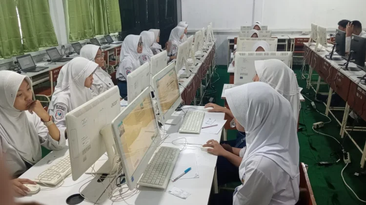 Menjelang TKA, Sekolah Menambah Daya Listrik dan Perkuat Jaringan Internet