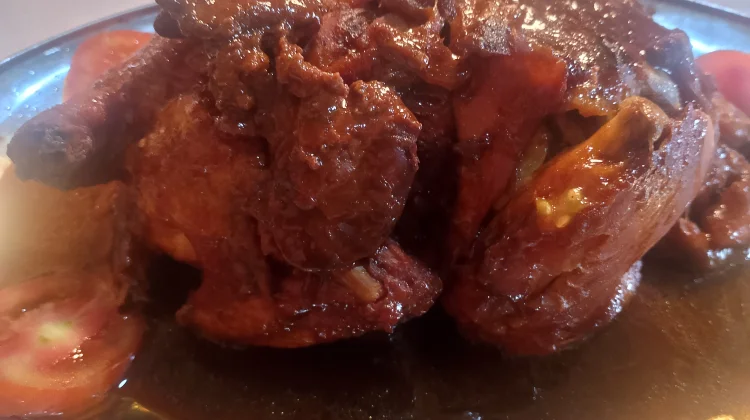 Ayam Ungkep Utuh Siap Santap