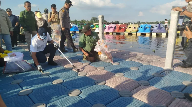 Kunjungi Jambi, Menteri LH Minta Gerakan Indonesia Asri Dilakukan Rutin Tiap Pekan