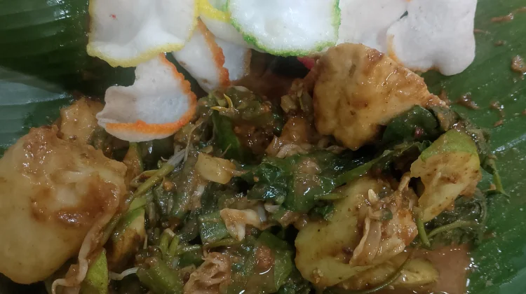 Gado-Gado Bumbu kacang Halus