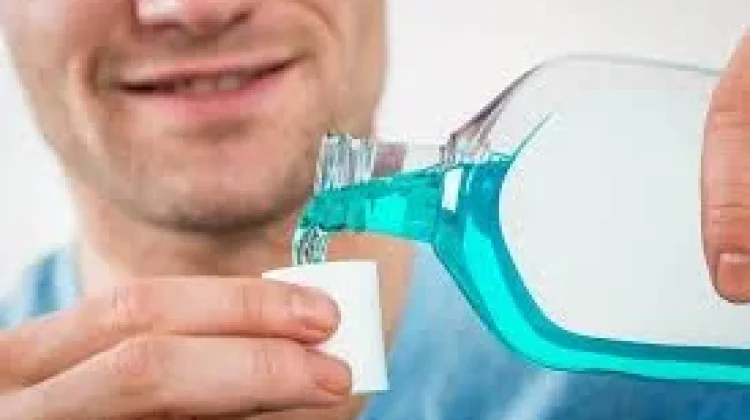 Cara Menggunakan Obat Kumur yang Benar