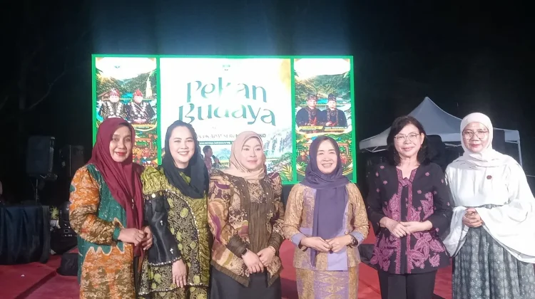 Pekan Budaya diharapkan menjadi Benteng Generasi Muda dari Budaya Lua