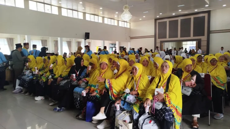 Sebanyak 435 Jemaah Calon Haji Kloter BTH 13 Telah Masuk Asrama Haji