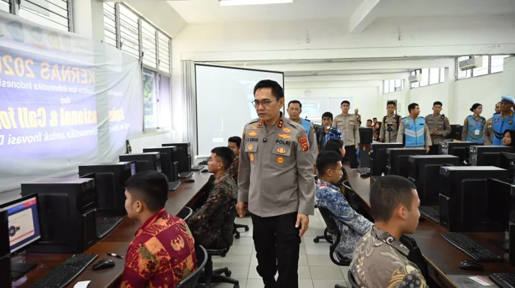 Kapolda Jambi Tinjau Langsung Tes Akademik Taruna dan Taruni Akpol Tahun Anggaran