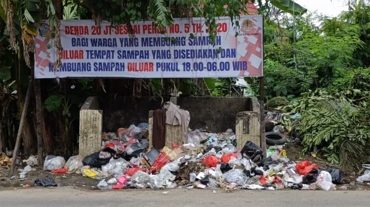 Pemkot Jambi Tindak Tegas Bagi Masyarakat Membuang Sampah Sembarangan
