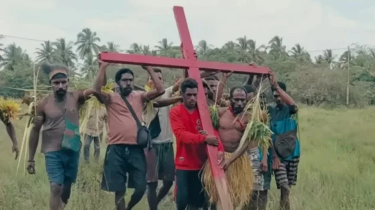 Film Dokumenter "Pesta Babi" Soroti Perjuangan Masyarakat Adat di Papua