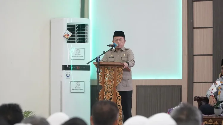 Ribuan Warga Jambi Salat Id di Al-Falah, Al Haris Ajak Teladani Nabi Ibrahim