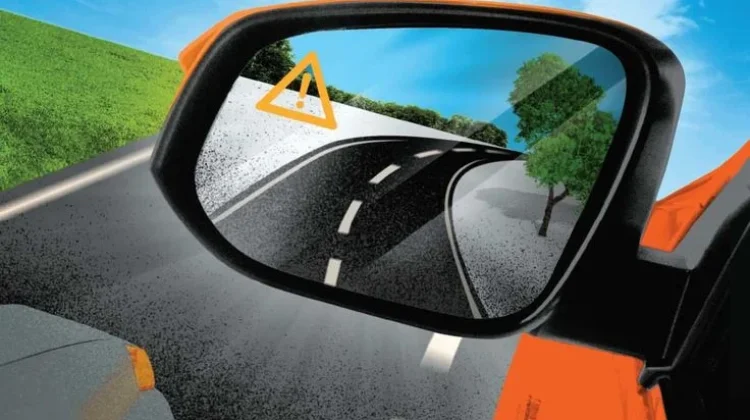 Blind Spot, Titik Buta yang Harus Dipahami Semua Pengendara di Jalan Raya