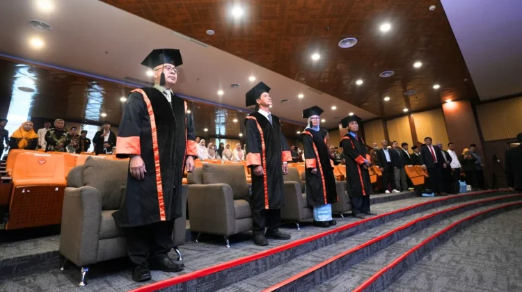 Sejarah Baru UNJA, Pengukuhan Empat Profesor Lengkapi 100 Guru Besar