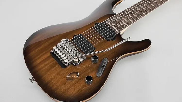 Gitar 7 Senar, Buat Apa?