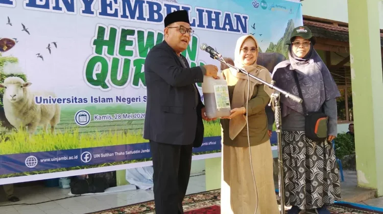 UIN STS Jambi Gunakan Eco Enzyme saat Kurban