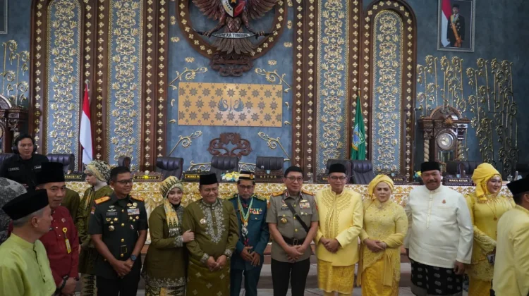 Danrem 042/Gapu Hadiri Rapat Paripurna DPRD Kota Jambi