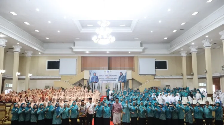 Hesti Haris Gencarkan Gerakan Jambi Bersholawat